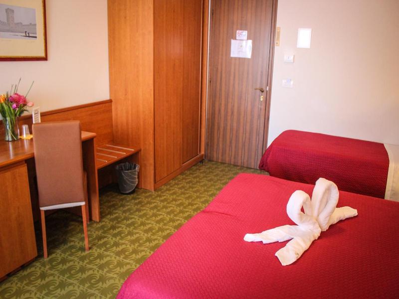 Hotel Centrale image