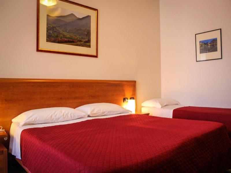 Hotel Centrale image