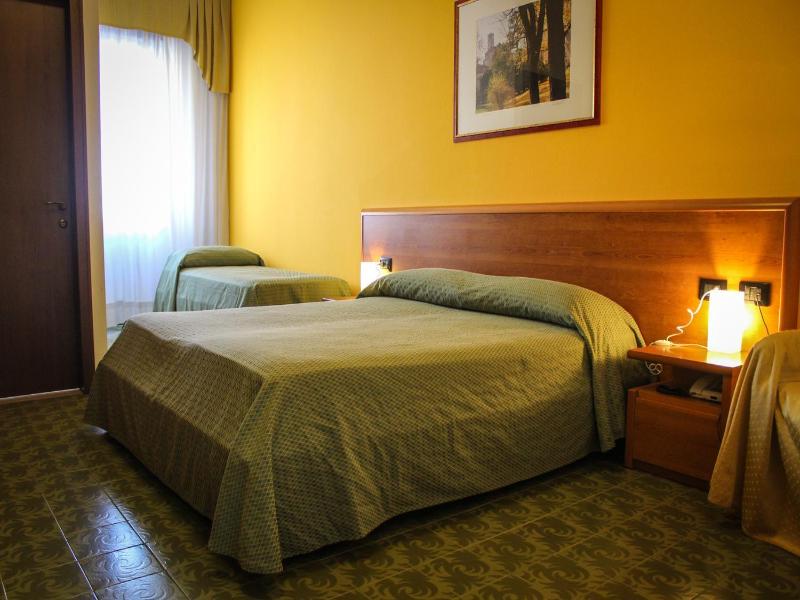 Hotel Centrale image