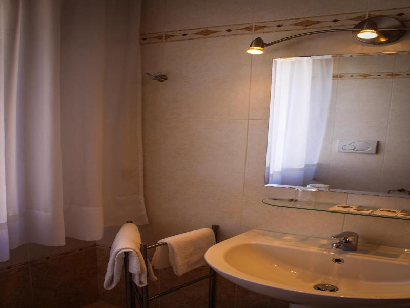 Hotel Centrale image
