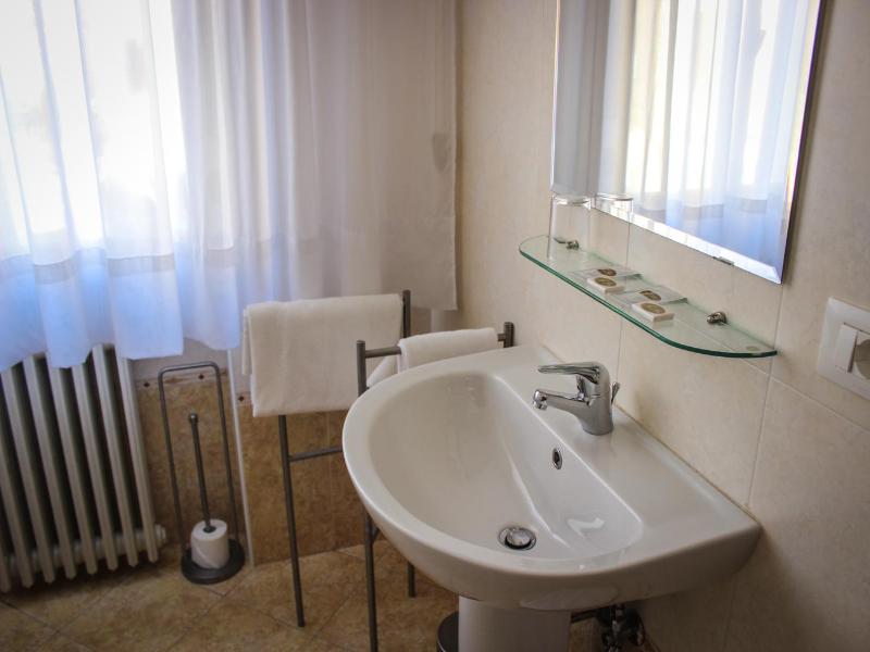 Hotel Centrale image