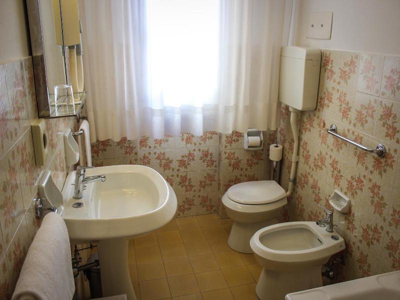 Hotel Centrale image