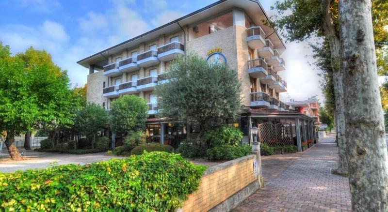 Hotel Al Cavallino Bianco image