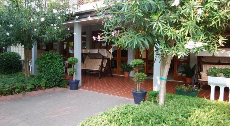 Hotel Al Cavallino Bianco image