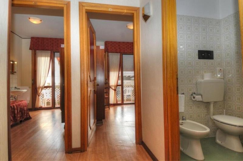 Hotel Al Cavallino Bianco image