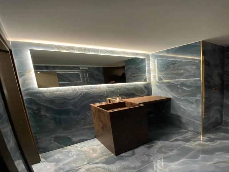 Hotel Serena image