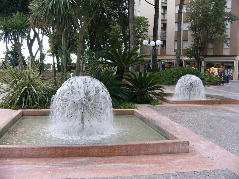 Hotel Serena image