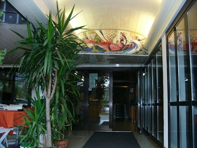 Hotel Serena image
