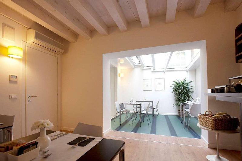Relais Santa Corona image