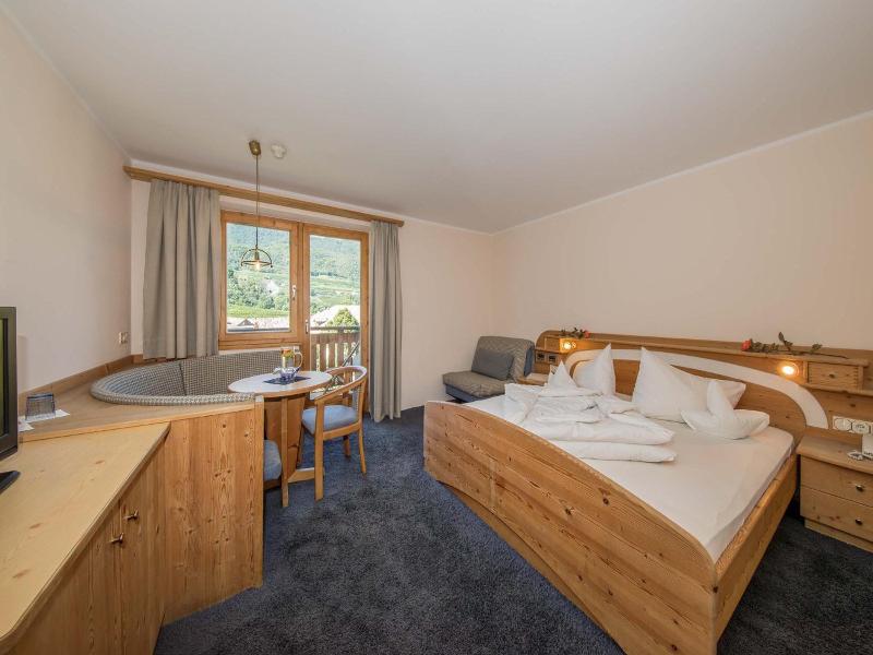 Hotel Weingarten image