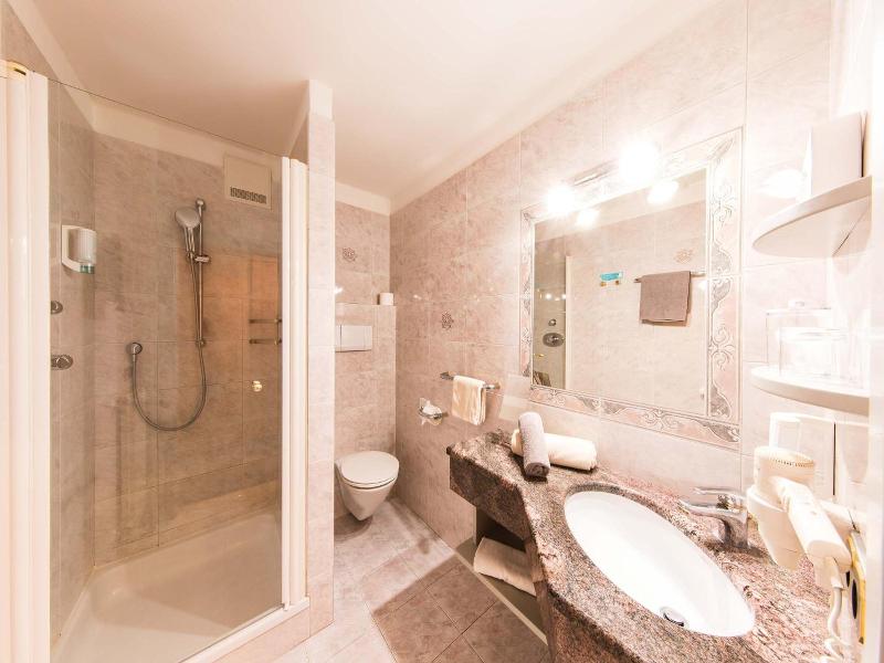 Hotel Weingarten image