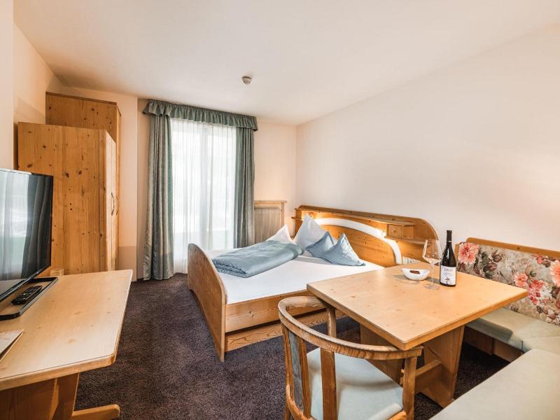 Hotel Weingarten image