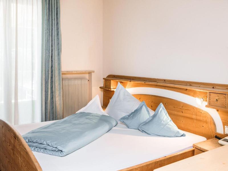 Hotel Weingarten image