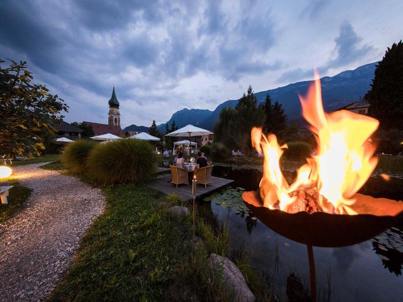 Hotel Weingarten image