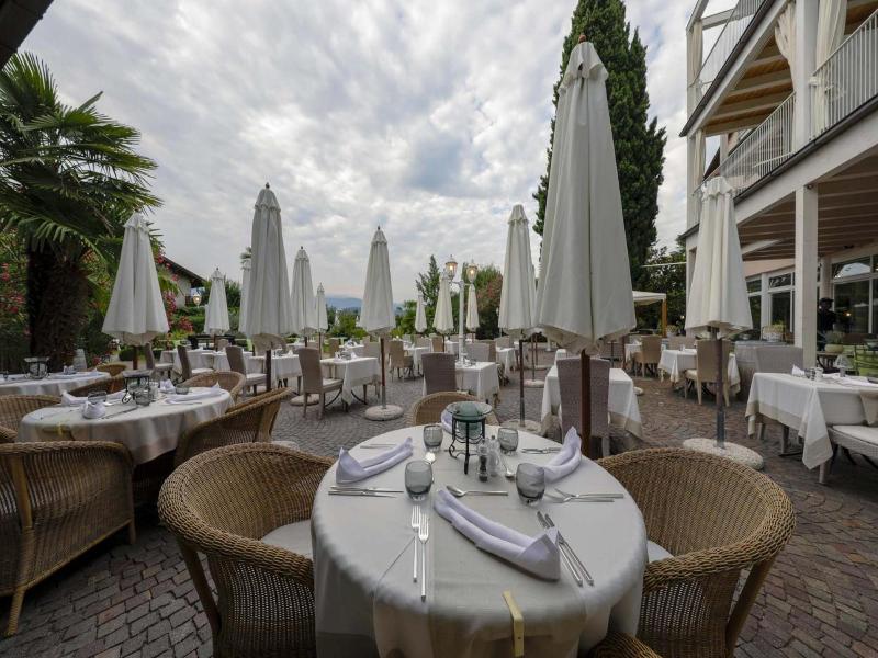 Hotel Weingarten image