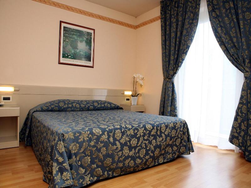 Hotel Excelsior image