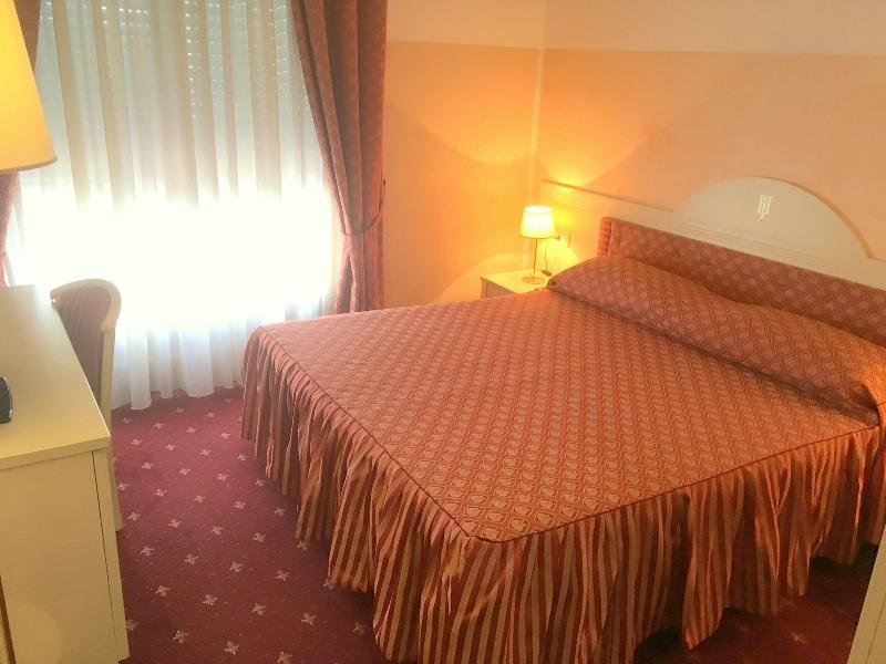 Hotel Internazionale image