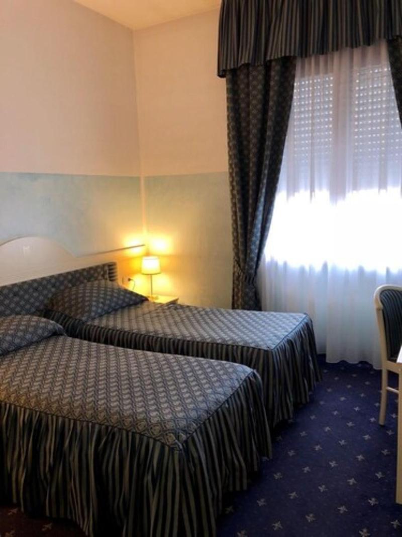 Hotel Internazionale image