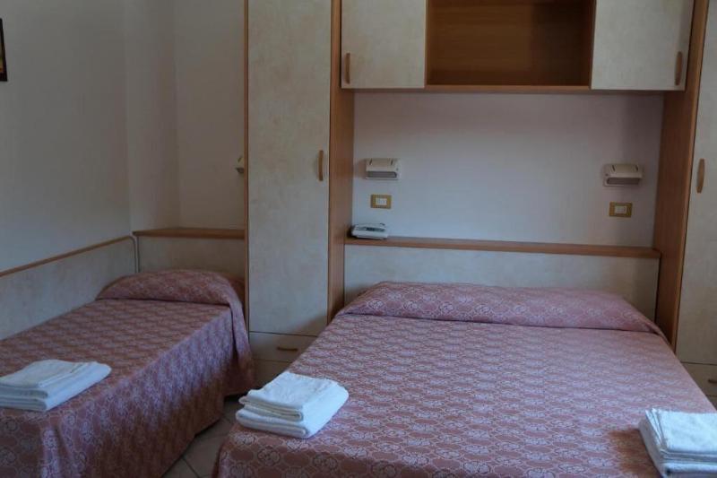 Hotel Calipso image