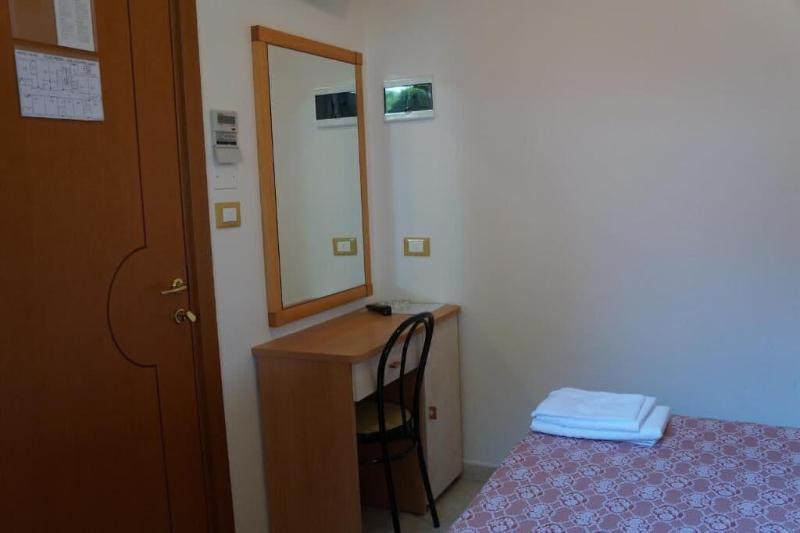 Hotel Calipso image