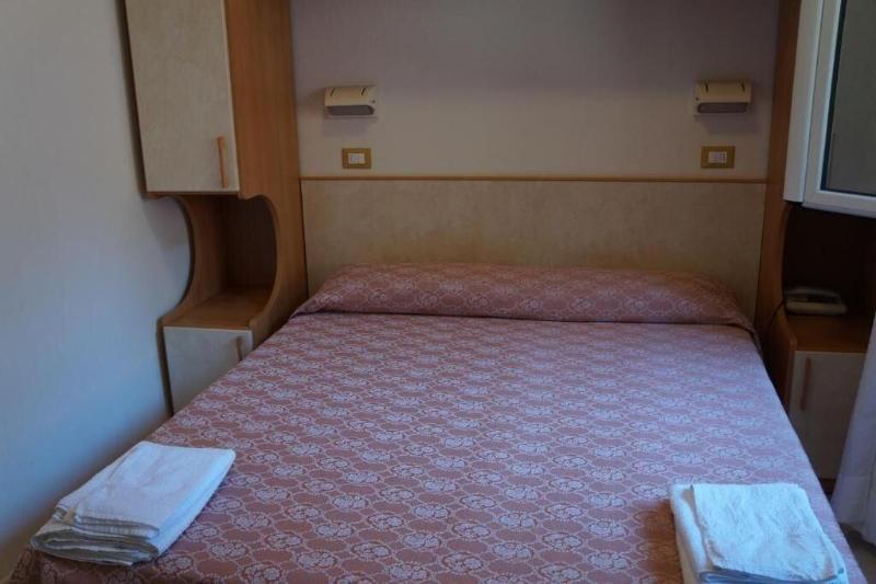 Hotel Calipso image
