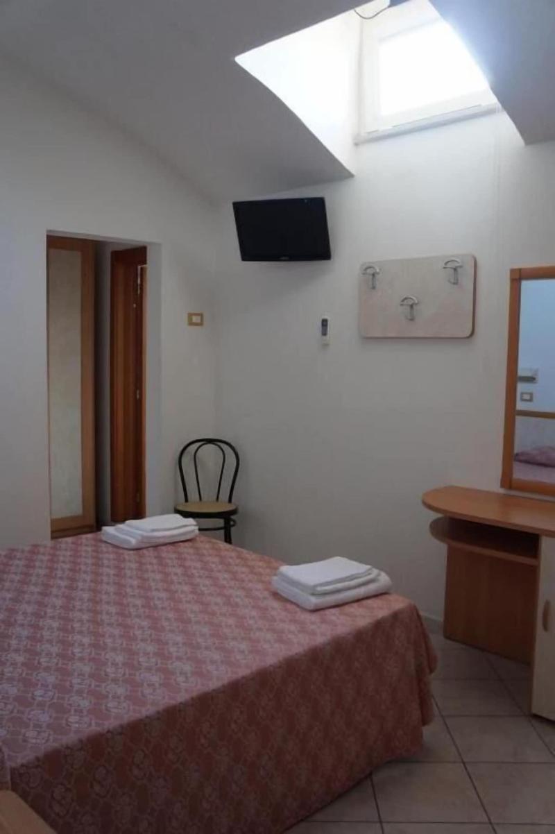 Hotel Calipso image