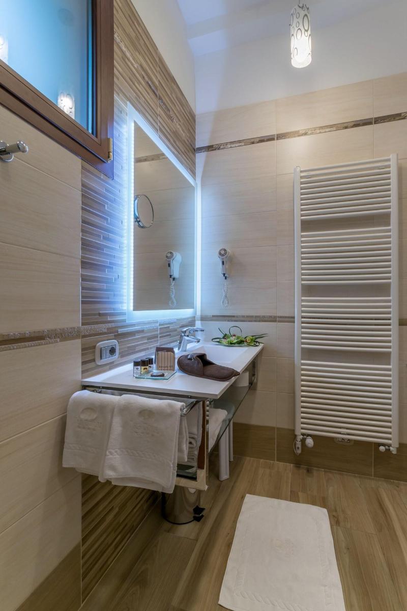 Hotel Tre Torri image