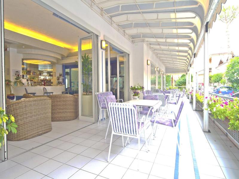 Hotel Vienna image