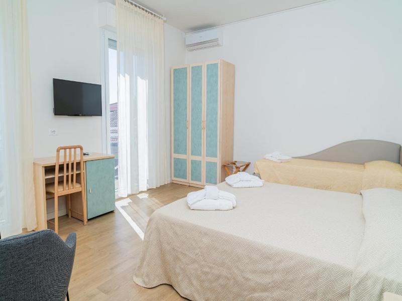 Hotel Ondina E Milazzo — general view