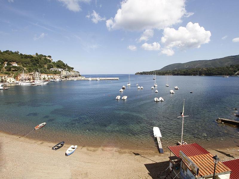 Hotel L'Approdo image