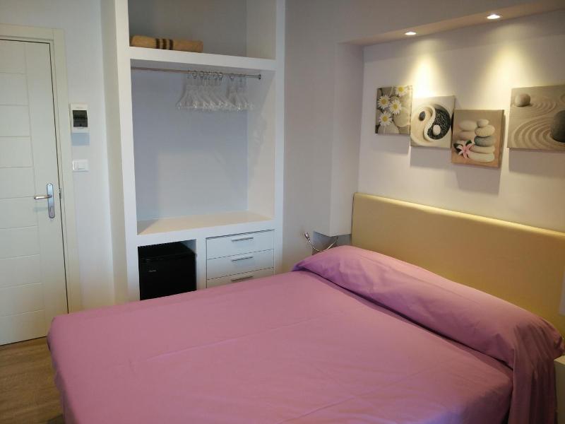 Hotel L'Approdo image