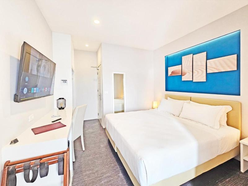 Hotel L'Approdo image
