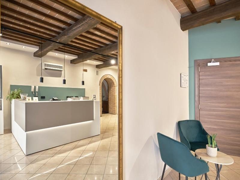 Hotel La Pace image