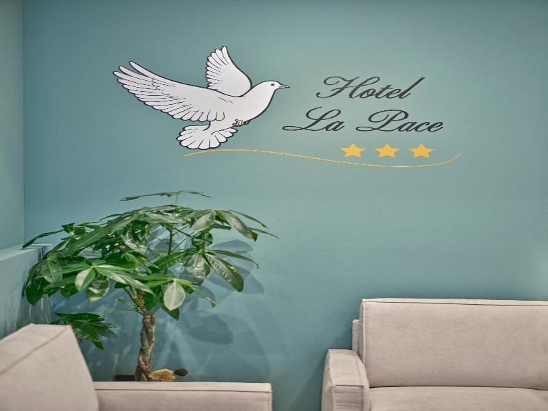 Hotel La Pace image