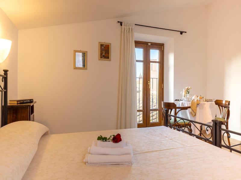 Hotel La Pace image