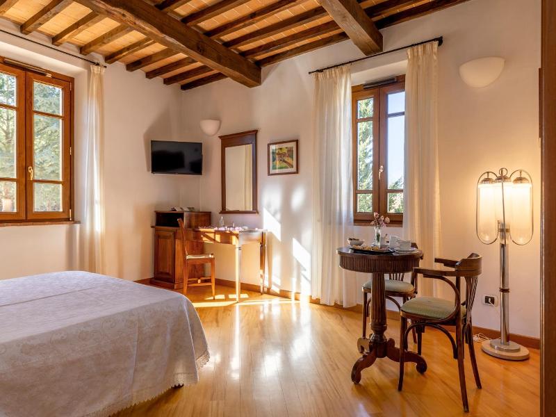 Hotel La Pace image