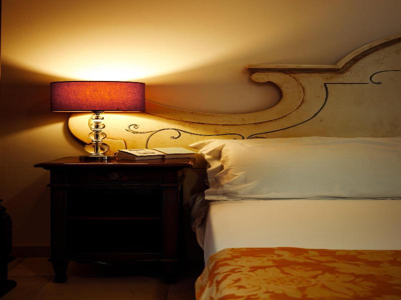 Hotel Vicoregio image