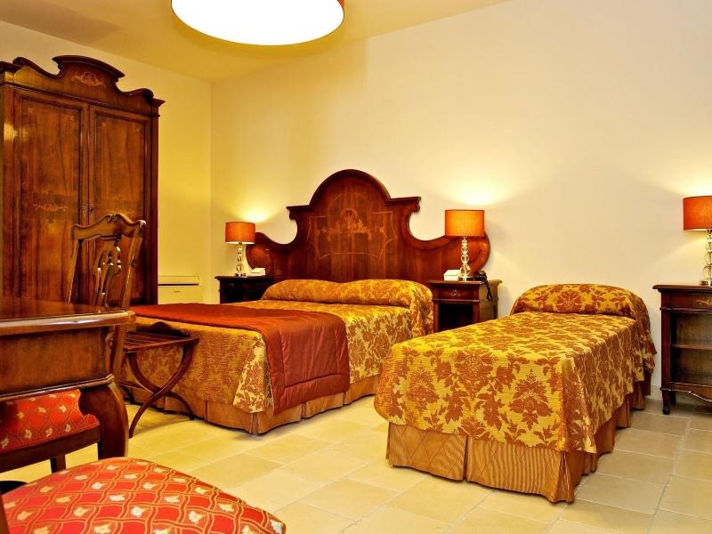 Hotel Vicoregio image