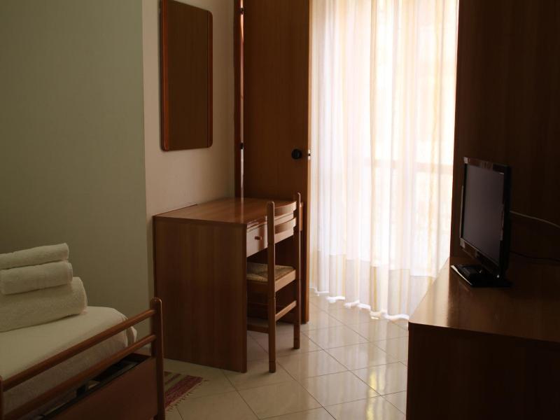 Hotel Europa image