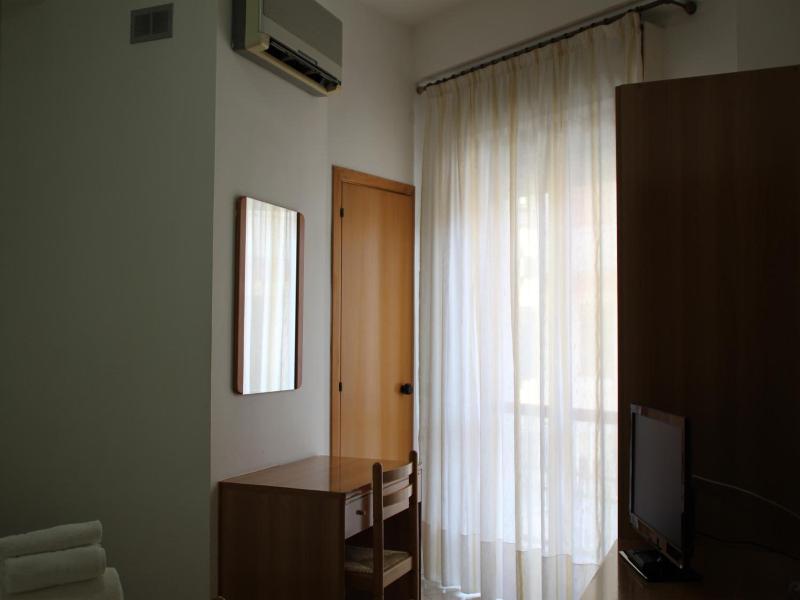 Hotel Europa image