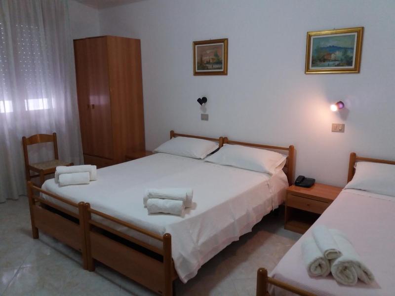 Hotel Europa image