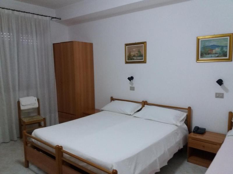 Hotel Europa image