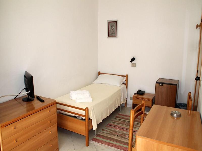 Hotel Europa image