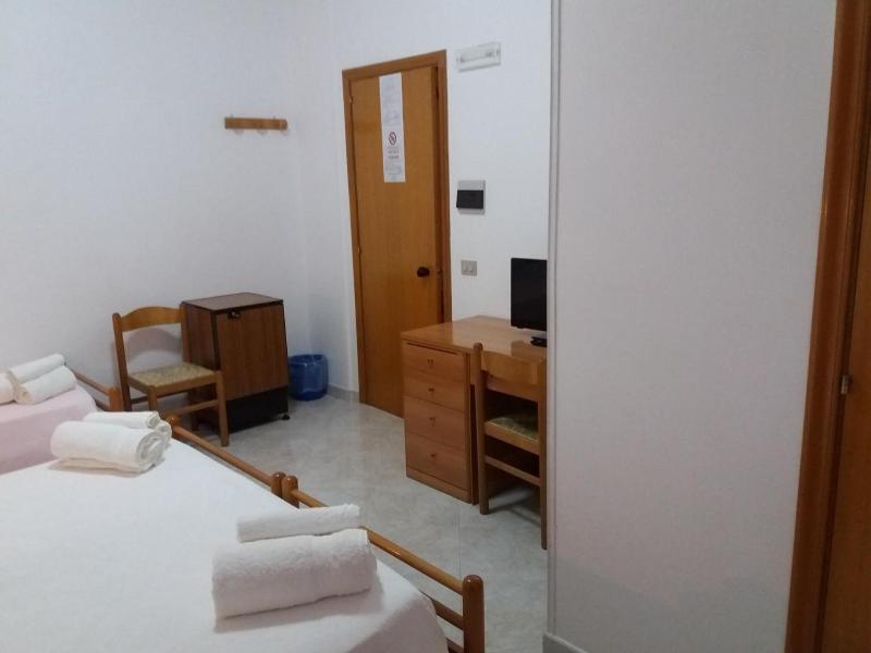 Hotel Europa image