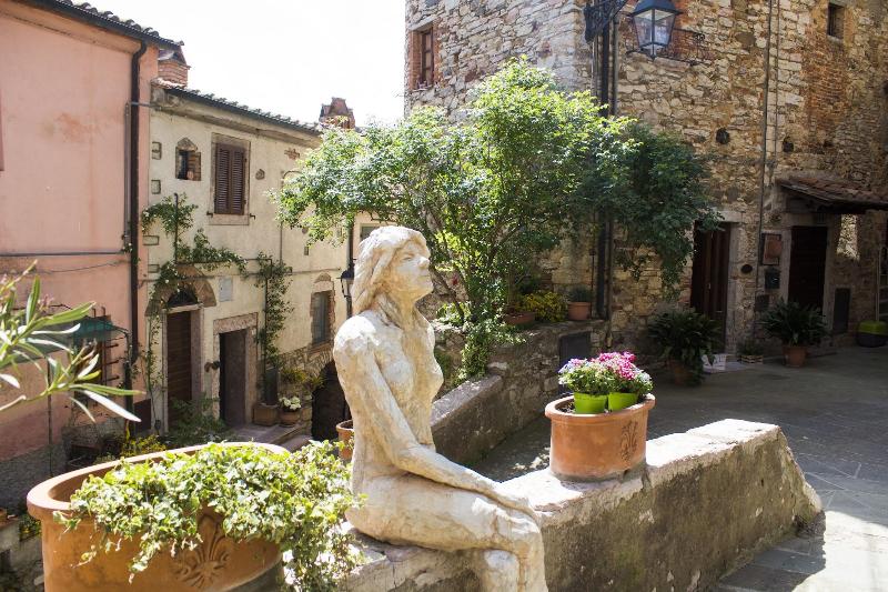 Le Dame Del Borgo image
