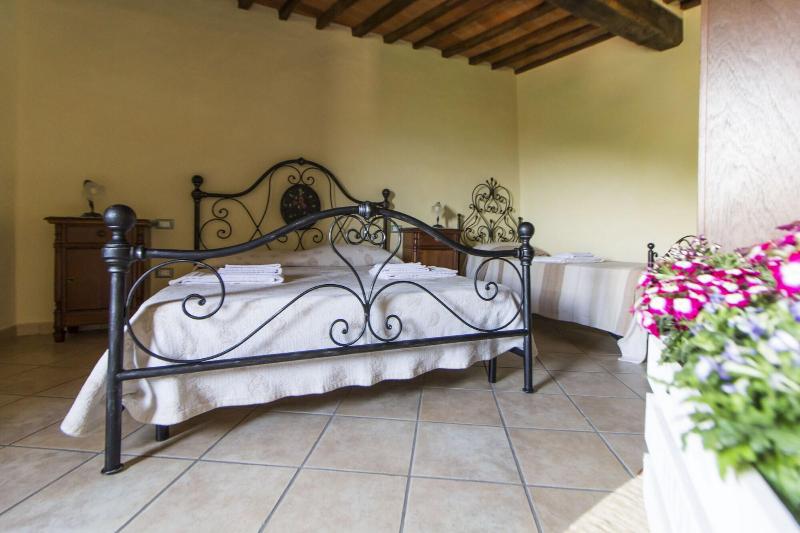 Le Dame Del Borgo image