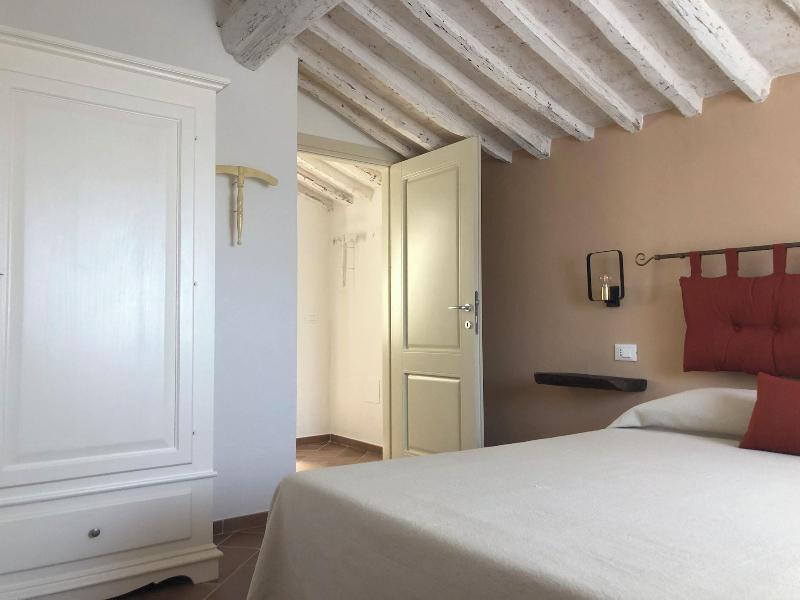 Le Dame Del Borgo image