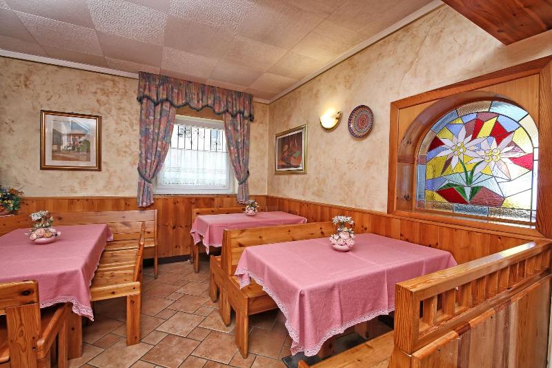 Hotel Stella Alpina image