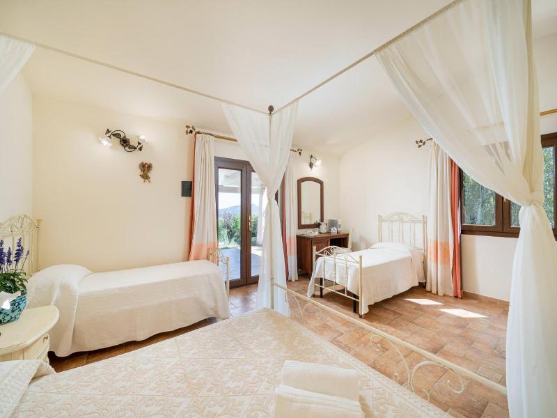 Hotel Borgo Alba Barona image