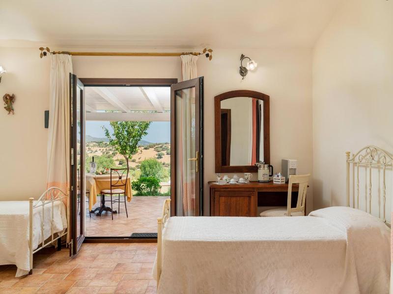 Hotel Borgo Alba Barona image